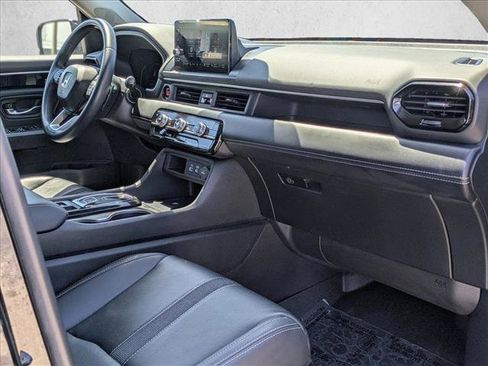 Used 2023 Honda Pilot Touring image 23