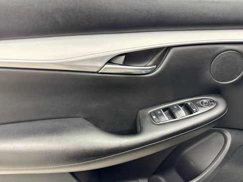 Used 2020 INFINITI QX50 Luxe w/ Navigation Package AWD/4WD image 34