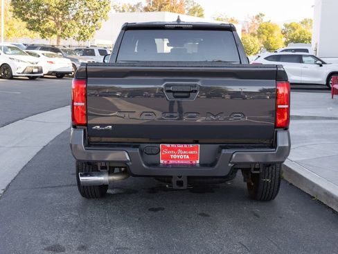 Certified 2025 Toyota Tacoma SR5 image 6