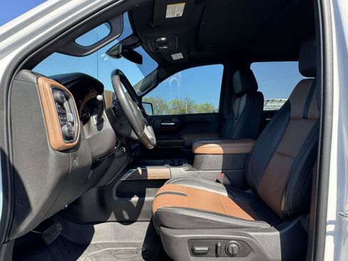 Used 2021 Chevrolet Silverado 1500 High Country AWD/4WD image 21