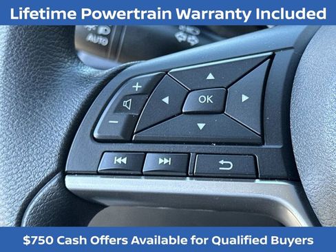 New 2025 Nissan Versa SV w/ Trunk Package image 10