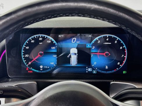 Used 2022 Mercedes-Benz GLB 250 4MATIC image 14