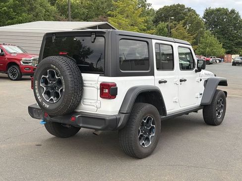 Used 2022 Jeep Wrangler Unlimited Rubicon 4xe w/ Cold Weather Group AWD/4WD image 4