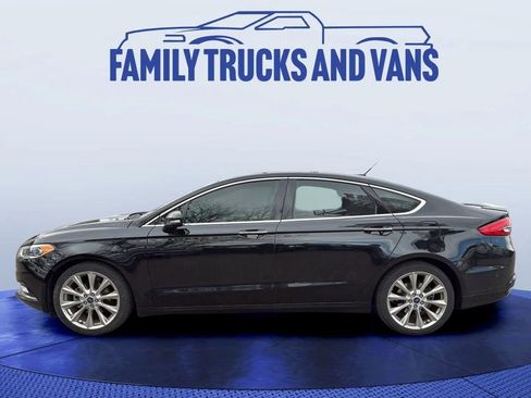 Used 2017 Ford Fusion Platinum image 2