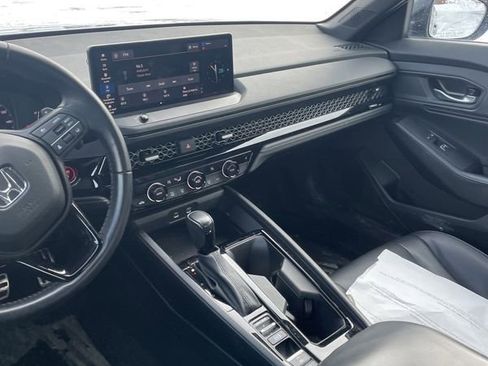Used 2023 Honda Accord Sport image 30
