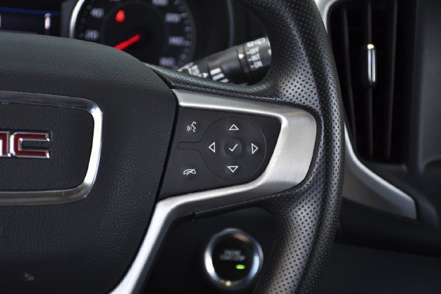 Used 2023 GMC Terrain SLE FWD image 9