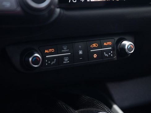 Used 2021 Ferrari 812 GTS RWD image 49