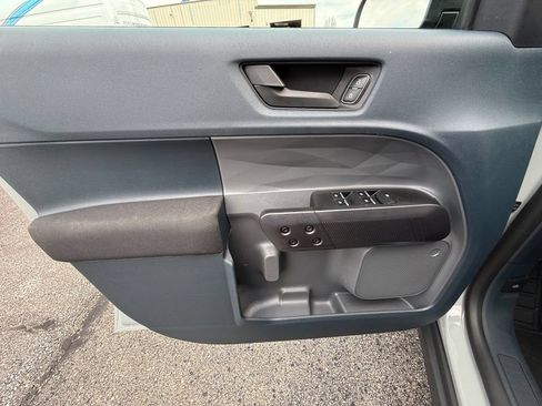 Used 2024 Ford Maverick XL FWD image 13