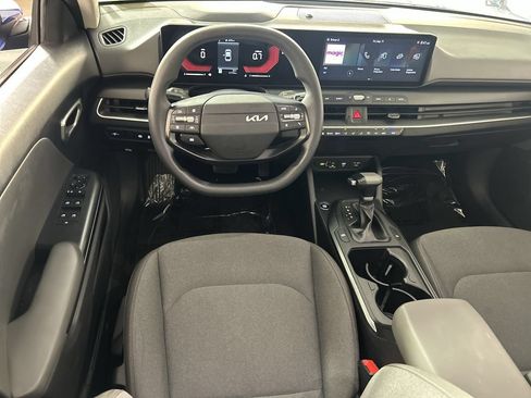 Used 2025 Kia K4 FWD image 22