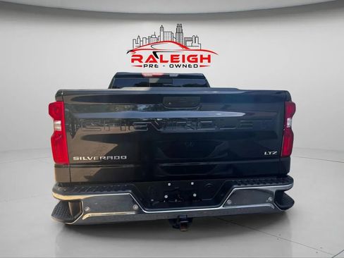 Used 2019 Chevrolet Silverado 1500 LTZ w/ LTZ Plus Package image 6