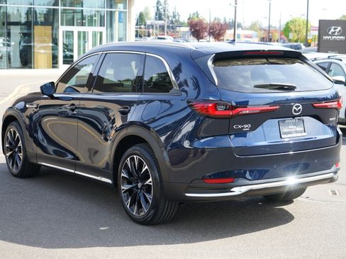 Used 2024 MAZDA CX-90 Plug-In Hybrid w/ Premium Pkg AWD/4WD image 5