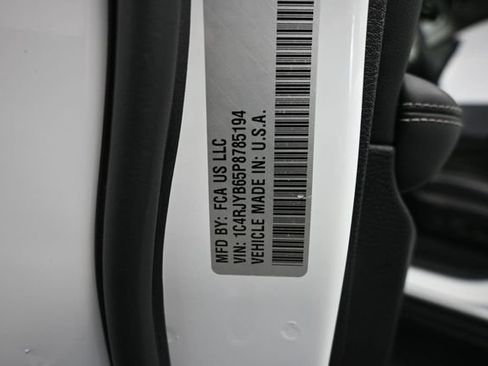 Used 2023 Jeep Grand Cherokee 4WD 4xe w/ Luxury Tech Group II image 56