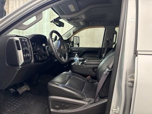 Used 2016 Chevrolet Silverado 2500 LTZ w/ Duramax Plus Package AWD/4WD image 19