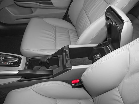 Used 2013 Honda Civic Hybrid Sedan image 17