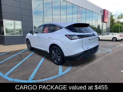 Certified 2025 Nissan Murano SL w/ Cargo Package AWD/4WD image 3