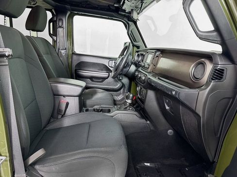 Used 2020 Jeep Wrangler Unlimited Sport image 32