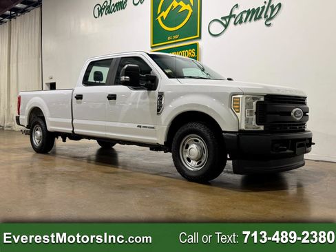 Used 2018 Ford F250 XL w/ Power Equipment Group image 1