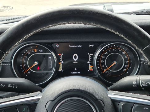 Used 2022 Jeep Gladiator Overland w/ Popular Equipment Package image 23