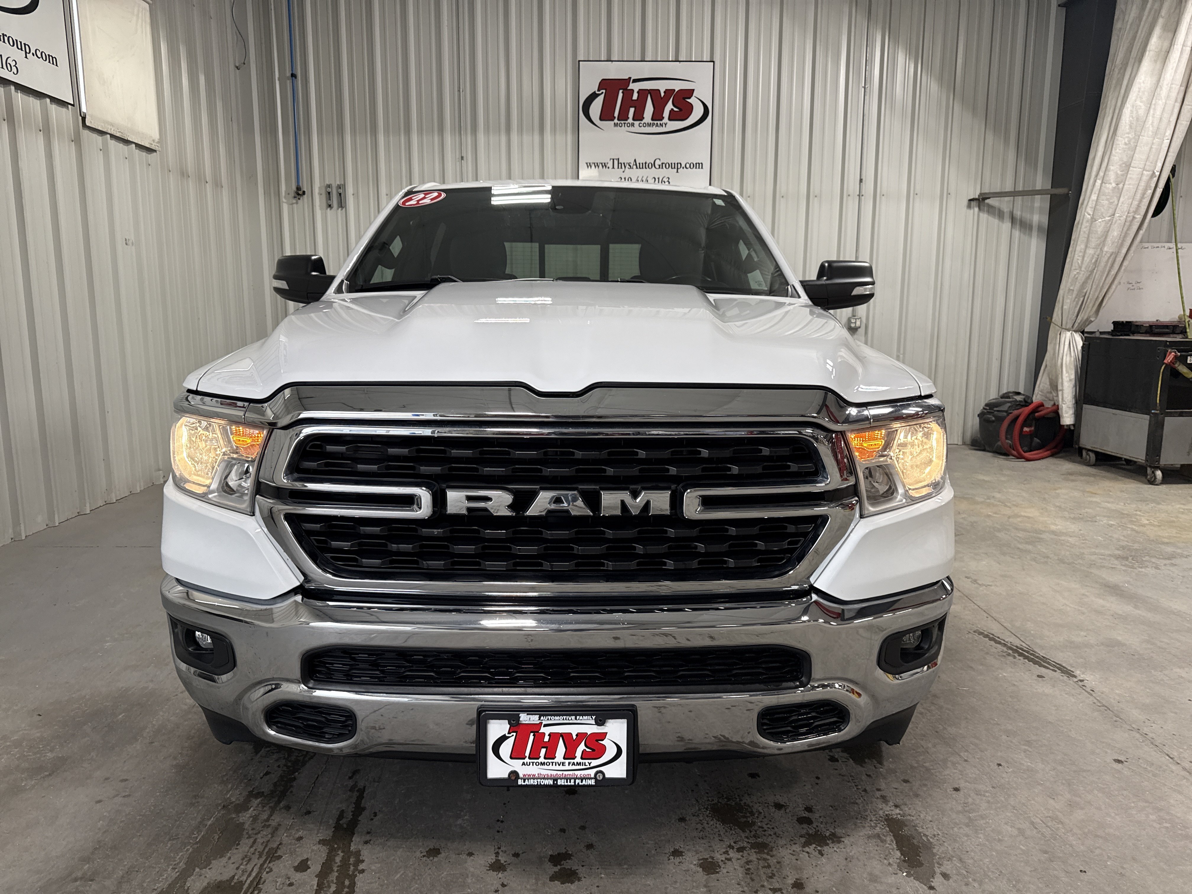 Used 2022 RAM 1500 Big Horn AWD/4WD image 14