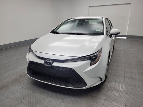 Used 2022 Toyota Corolla LE image 15