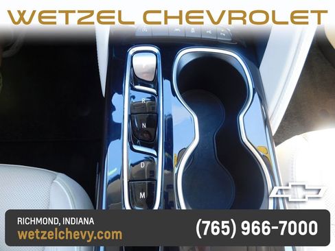 Used 2022 Buick Envision Avenir w/ Technology Package II FWD image 36