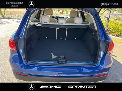 Certified 2022 Mercedes-Benz GLC 300 w/ Premium Package Lite image 7