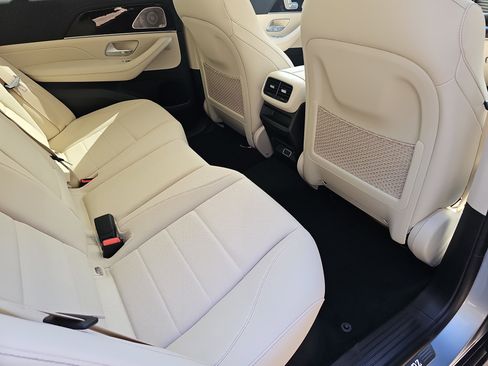 New 2026 Mercedes-Benz GLE 350 4MATIC image 11