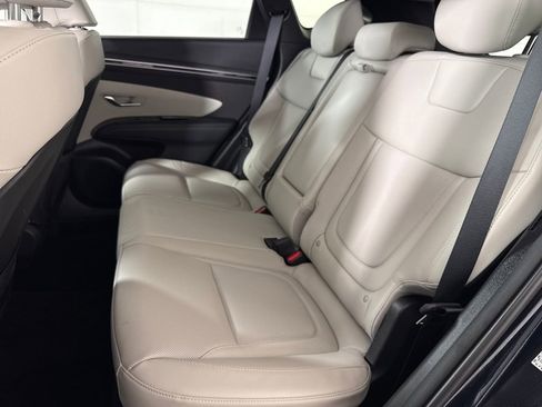 Used 2023 Hyundai Tucson Limited w/ Cargo Package image 16