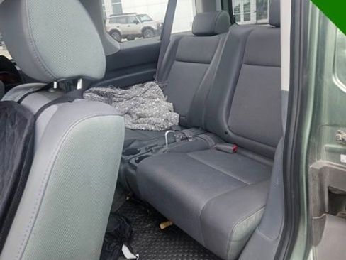 Used 2004 Honda Element EX image 12
