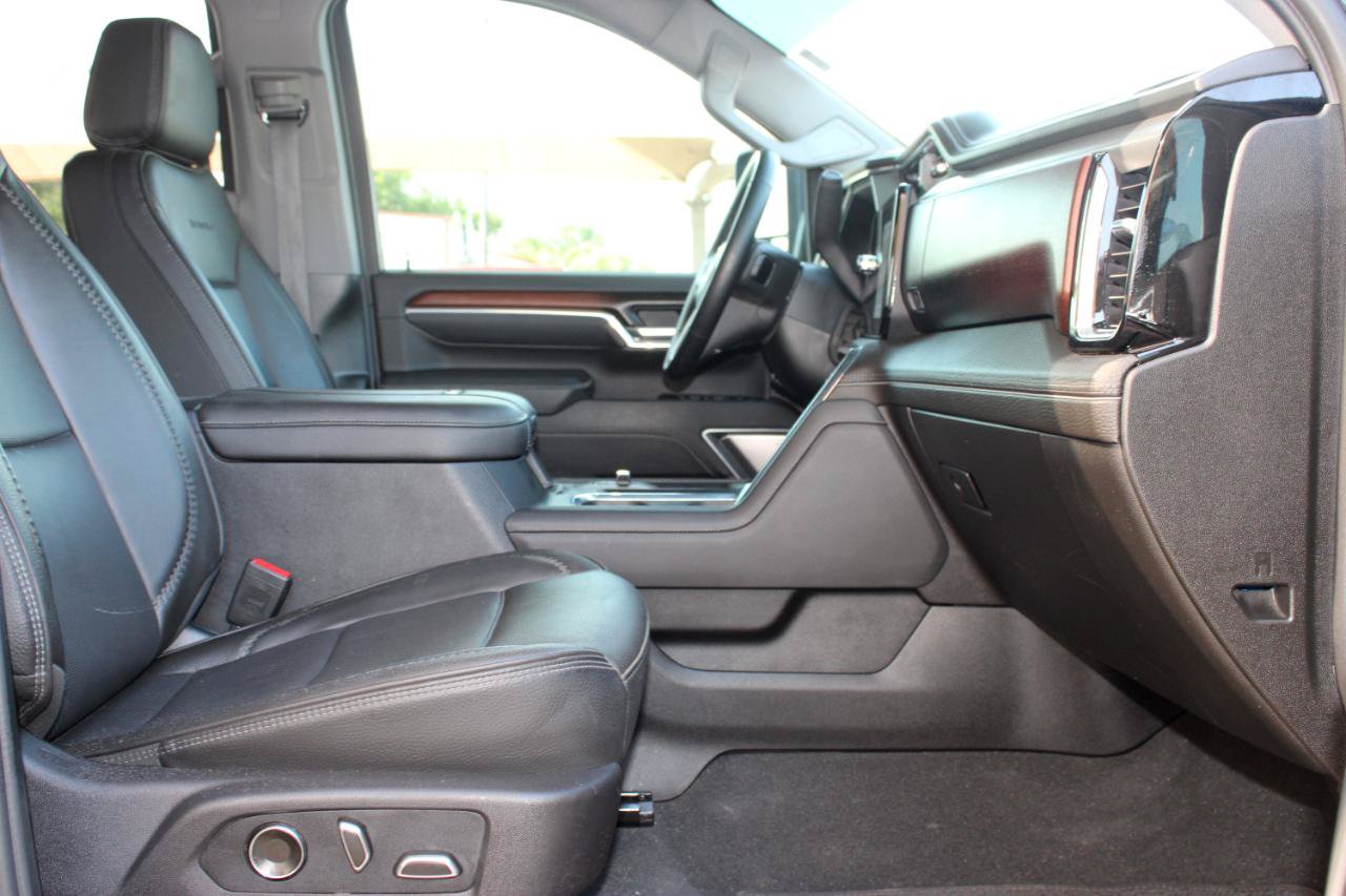 Used 2026 GMC Sierra 3500 Denali w/ Denali Reserve Package AWD/4WD image 18