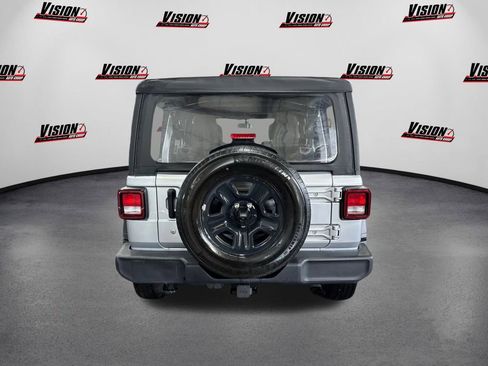 Used 2022 Jeep Wrangler Unlimited Sport image 6