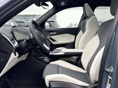 New 2026 BMW X1 xDrive28i w/ Technology Package image 14