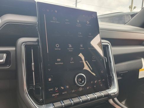 New 2026 GMC Yukon Denali w/ Advanced Technology Package RWD image 22