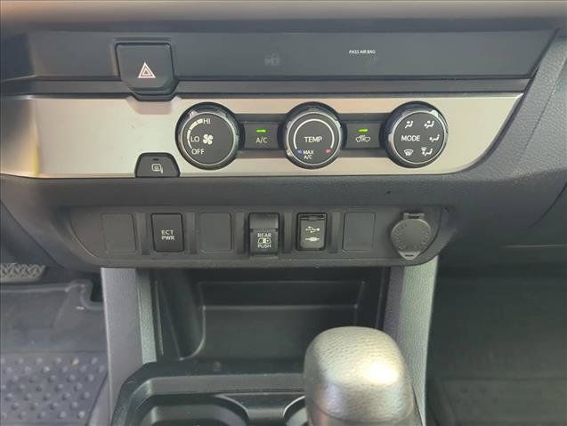 Used 2019 Toyota Tacoma SR5 RWD image 20