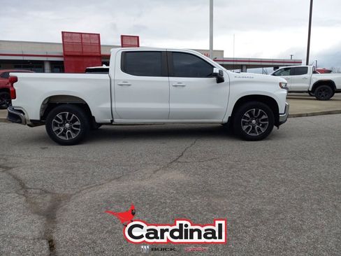 Used 2022 Chevrolet Silverado 1500 LT image 3