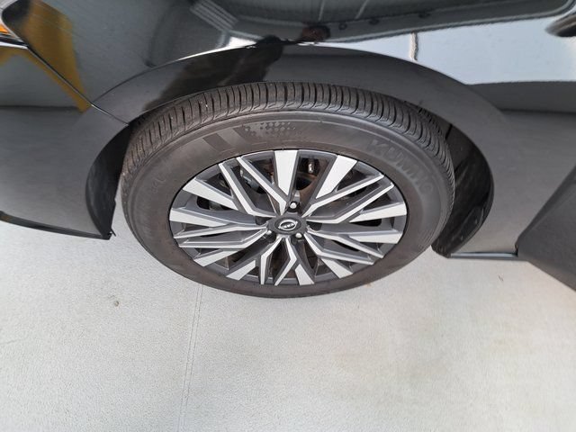 Used 2025 Nissan Altima 2.5 SV FWD image 26