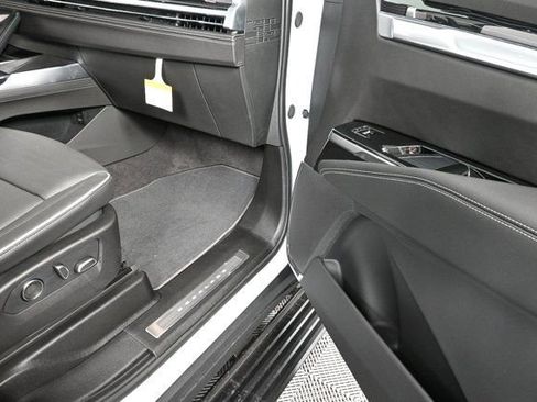 New 2026 Cadillac Escalade Sport w/ Touring Package image 25