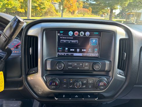 Used 2018 Chevrolet Silverado 2500 LT w/ All Star Edition image 29