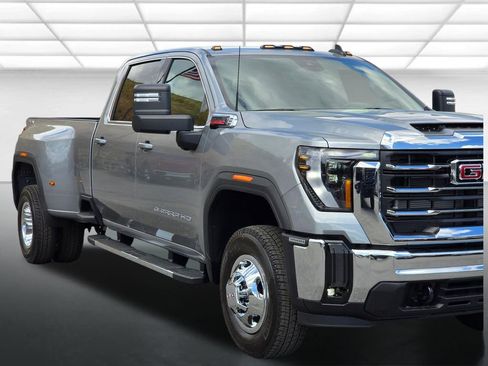 New 2026 GMC Sierra 3500 SLE w/ SLE Value Package image 39