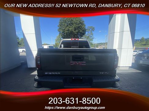 Used 2018 GMC Sierra 1500 Denali w/ Denali Ultimate Package AWD/4WD image 9