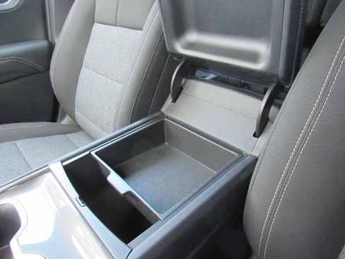 Used 2025 GMC Acadia Elevation image 50