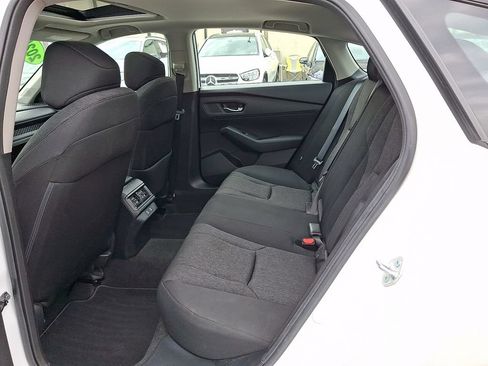 Used 2025 Honda Accord SE image 10