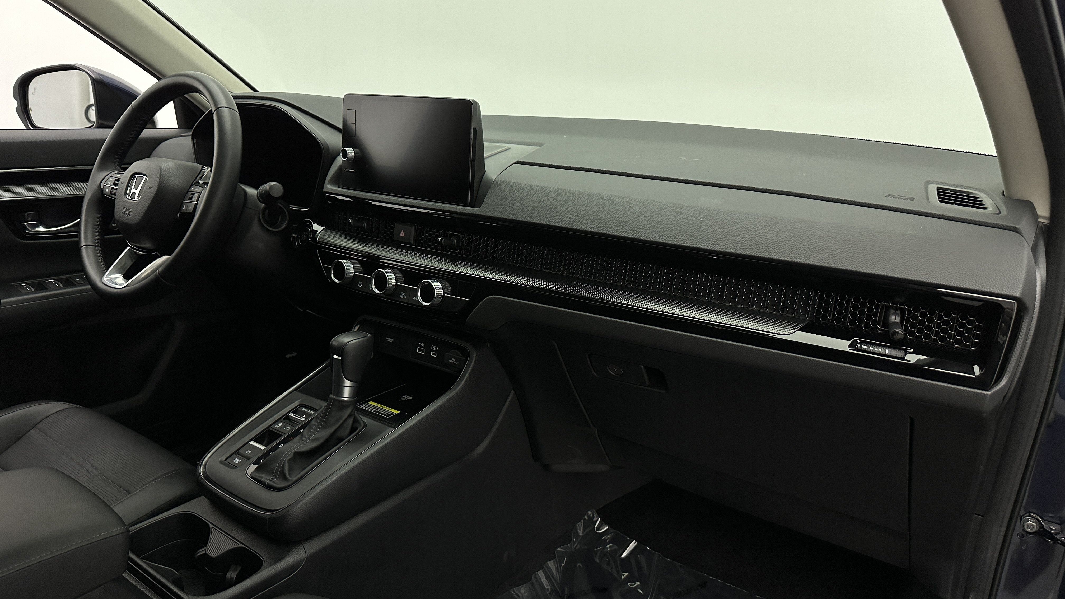 Used 2025 Honda CR-V EX-L image 42