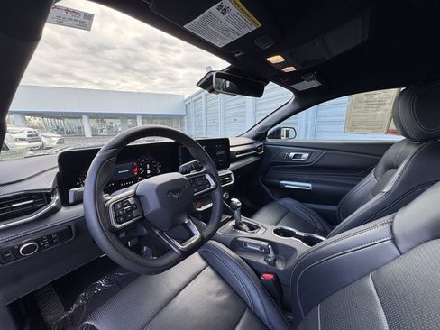 Used 2024 Ford Mustang GT Premium w/ GT Performance Package image 11