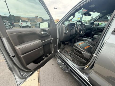 Used 2021 GMC Sierra 1500 AT4 w/ AT4 Value Package AWD/4WD image 10