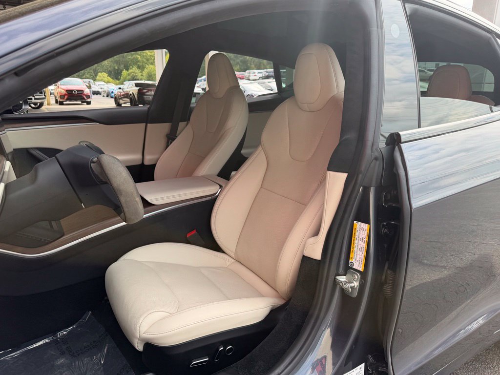 Used 2022 Tesla Model S AWD/4WD image 27