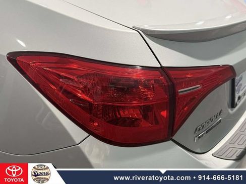 Used 2017 Toyota Corolla SE 50th Anniversary FWD image 9