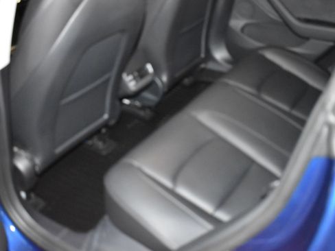Used 2023 Tesla Model 3 Standard Range RWD image 11