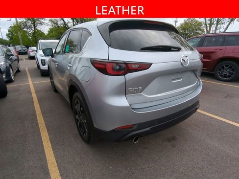 Used 2023 MAZDA CX-5 AWD 2.5 S w/ Premium Package image 3