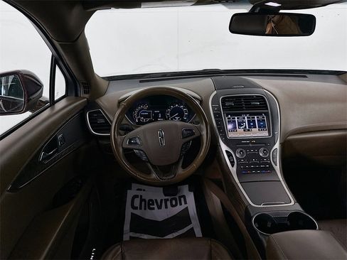 Used 2018 Lincoln MKX Reserve w/ Lincoln MKX Climate Package image 24